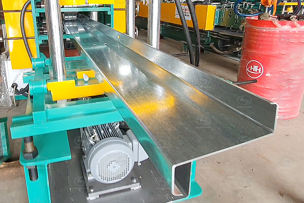 Z300 - Purlin roll forming machine - 1 Punching station | 2 Punching stations | 3 Punching stations
